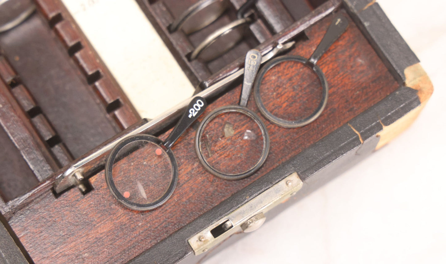 Lot 066 - Antique American Optical Company Optometrist / Trial Lens Kit In Case, U.S.A., Circa 1920s Partial Set
