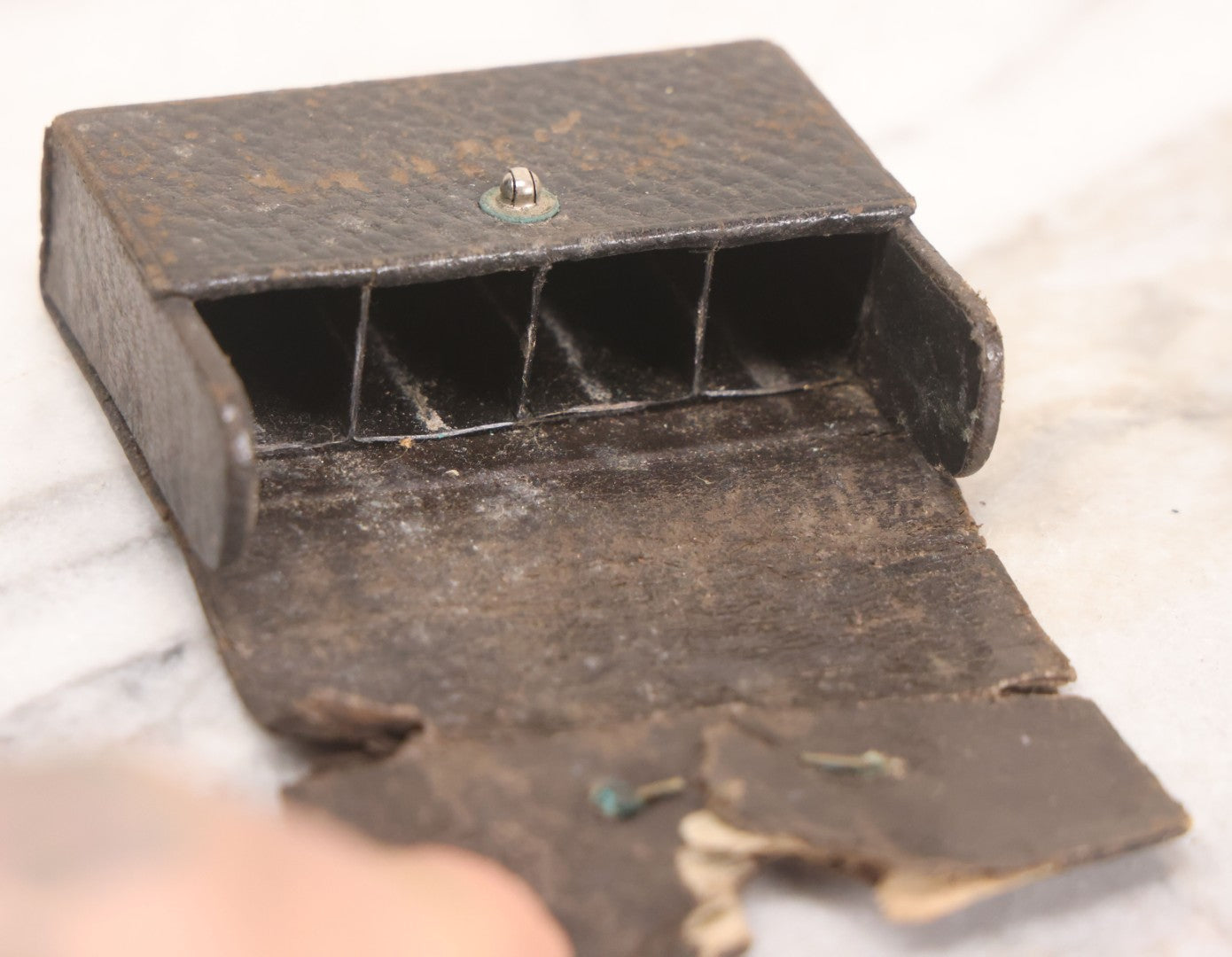 Lot 067 - Antique Pocket Apothecary / Homeopathic Vial Set With Four Glass Vials In Leatherette Case, Metal Screw Caps, Handwritten Labels