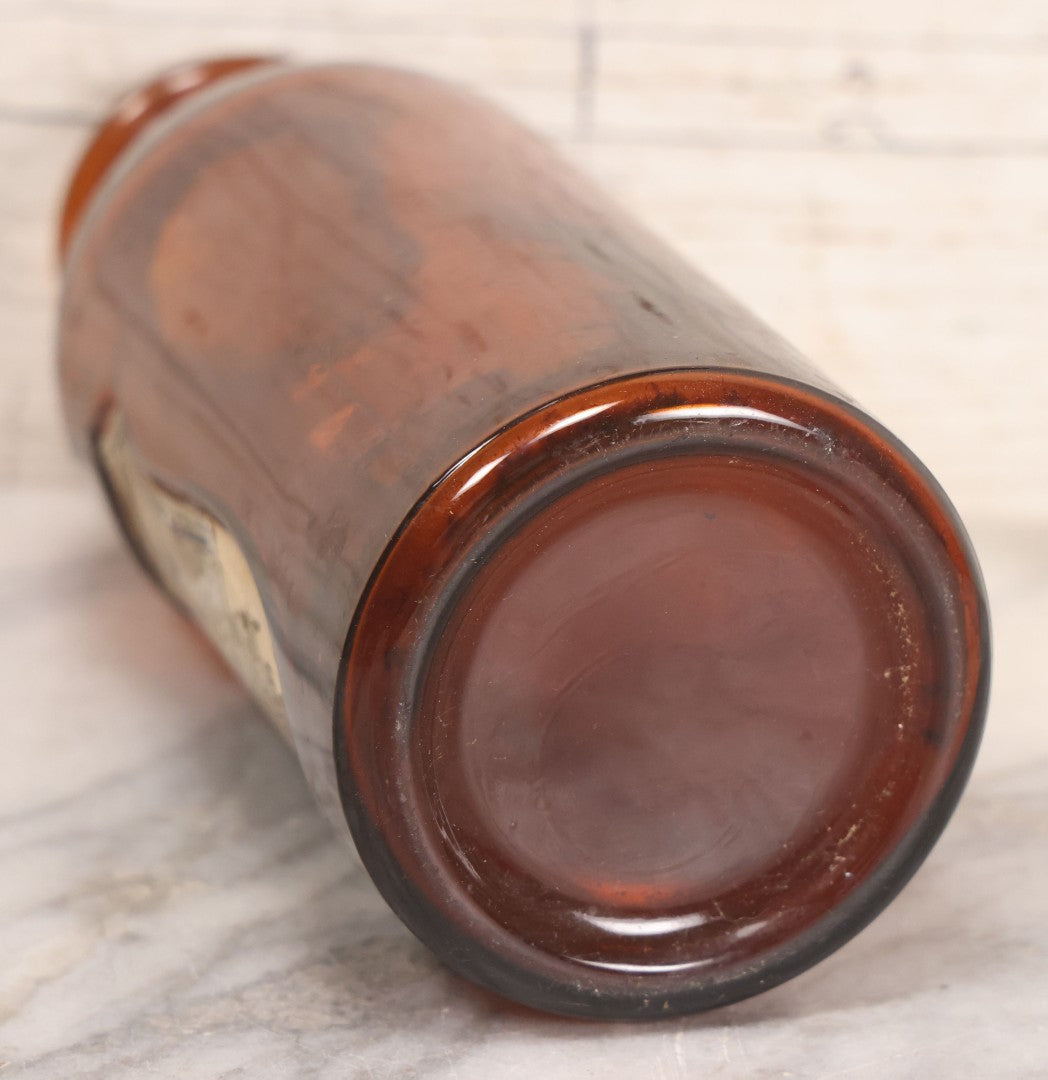 Lot 070 - Antique Wyeth's Gelatin Capsules No. 00 Amber Glass Pharmacy Bottle, John Wyeth & Brother, Philadelphia, 7-3/4" H