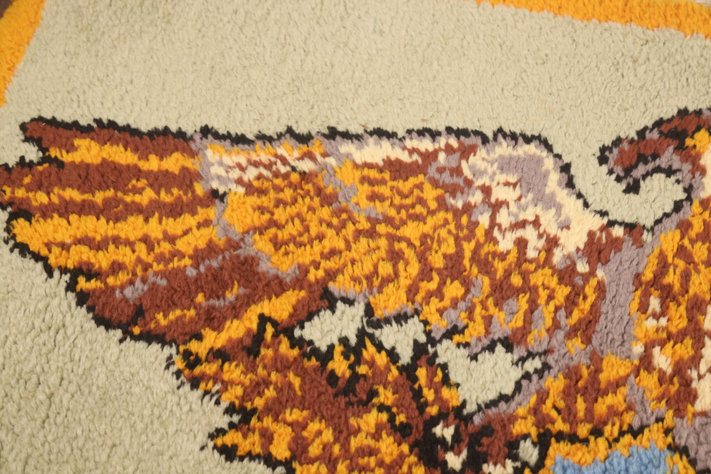 Lot 101 - Vintage Handmade Shag Rug Depicting Patriotic Eagle With American Shield, Made By Rosella Considine, Minor Staining And Wear, 49" x 30"