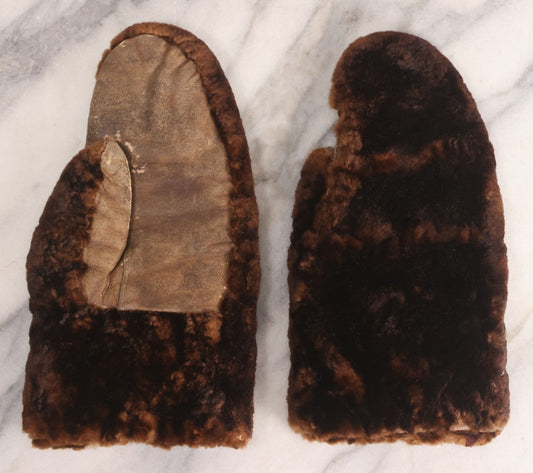 Lot 102 - Pair Of Antique Leather And Fur Mittens