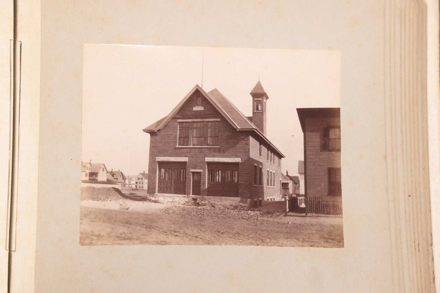 Lot 137 - Antique Photo Album With 16 Mounted Photographs Of Manchester, New Hampshire, Including Central Fire Station, Women's Aid Home, Charles Lowell Richardson Mansion, Rock Rimmon, Smyth Tower, Street Car, Post Office, Circa 1890