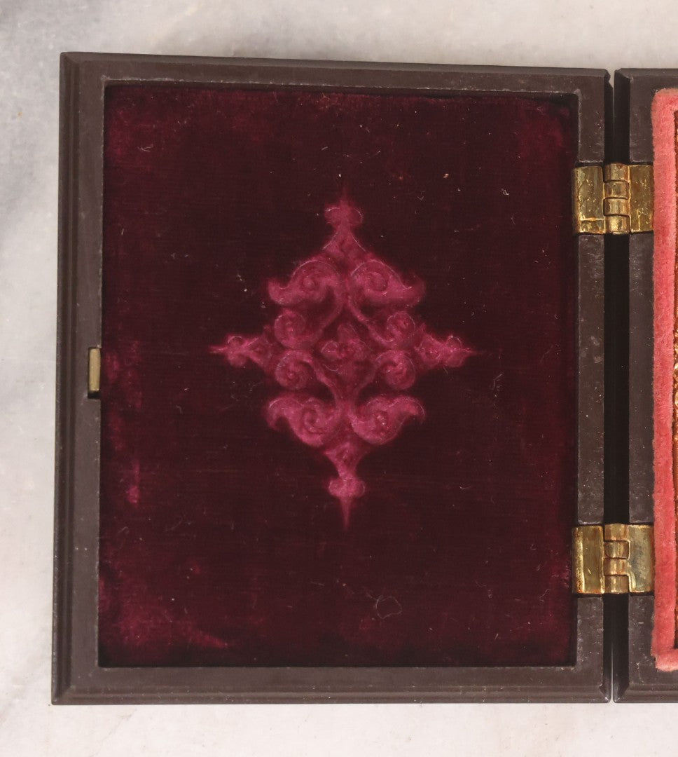 Lot 139 - Antique 1/9th Plate Ambrotype Photograph Of Young Woman In Thermoplastic Union Case, Photographed By Wyman & Co., Boston, Littlefield, Parsons & Co. Case Patented 1857, With Advertising Card