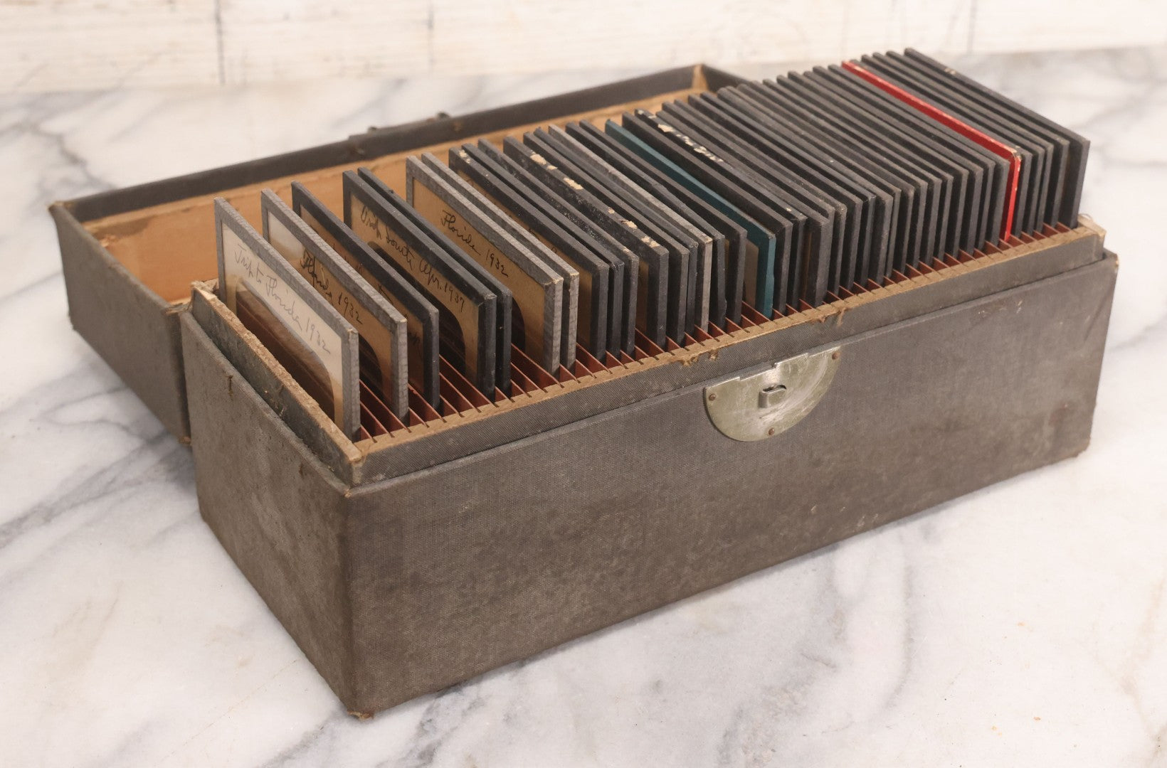 Lot 152 - Grouping Of 40 Vintage Black And White Magic Lantern Photo Slides Photographed By Arthur D. Francis, Circa 1930s Including Yellowstone, Niagara Falls, Travel Scenes, Beaches, Automobiles, In Storage Box