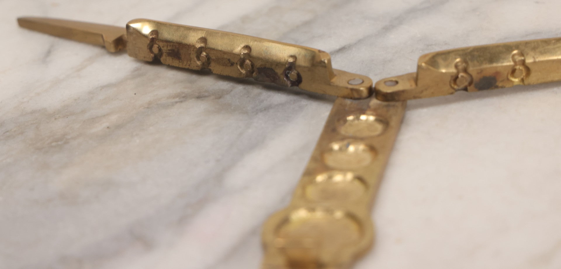 Lot 166 - Modern Replica Brass Button Mold