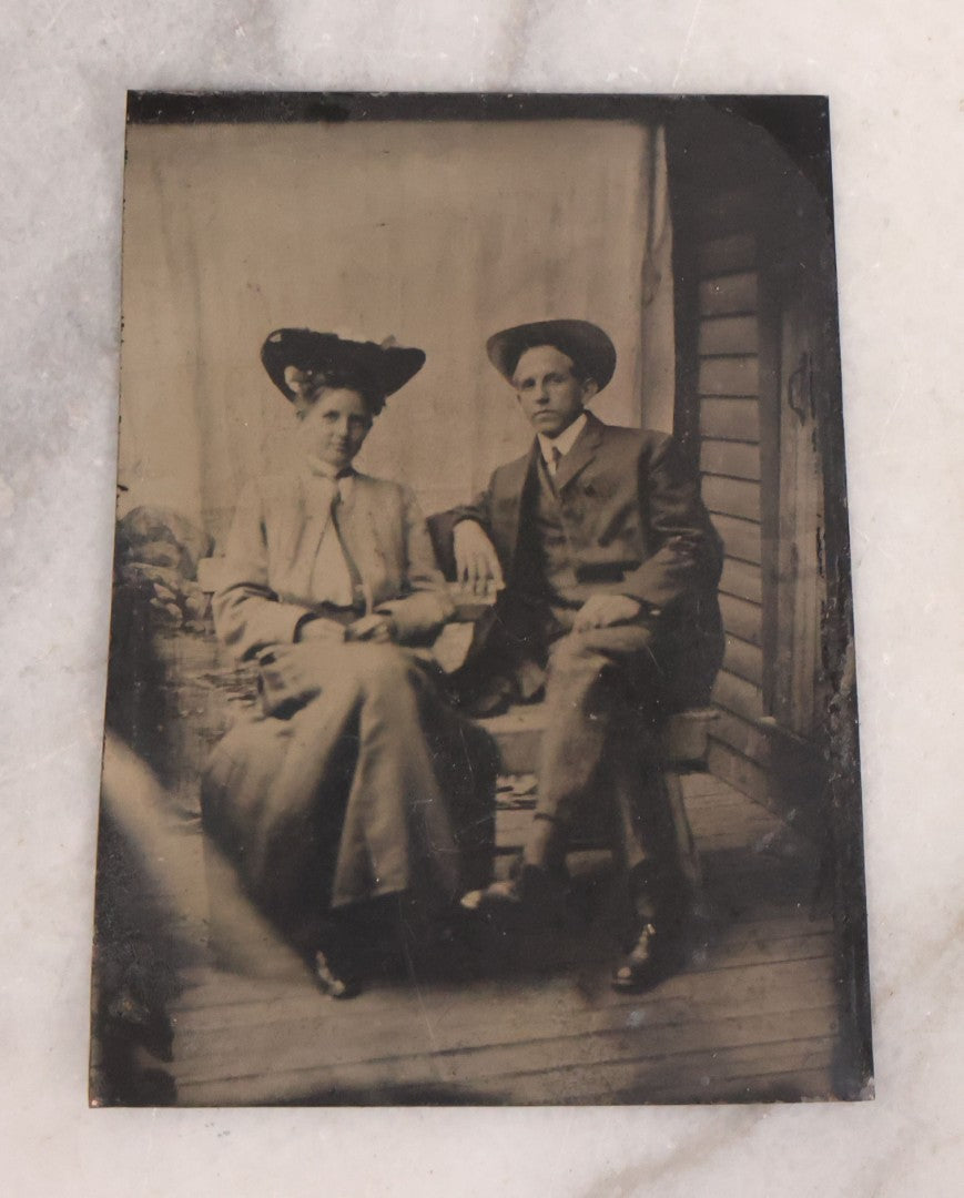 Lot 169 - Grouping Of 18 Antique Tintype Photographs Including Larger Size Plates, Featuring Men, Women, And Children