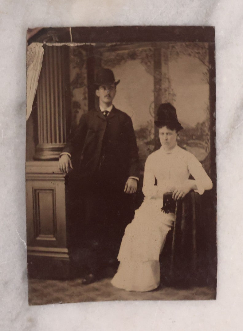 Lot 169 - Grouping Of 18 Antique Tintype Photographs Including Larger Size Plates, Featuring Men, Women, And Children