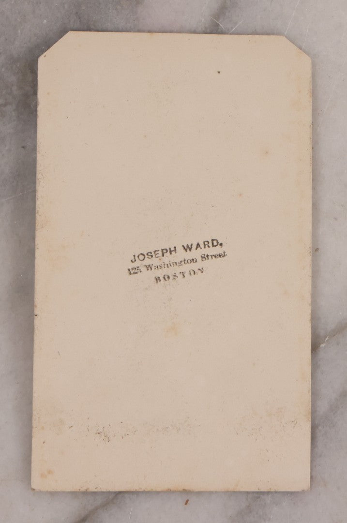 Lot 172 - Trio Of Antique Civil War Era Illustrated Carte De Visite C.D.V. Filler Cards Including President Abraham Lincoln, Union Army Generals William Tecumseh Sherman And Philip H. Sheridan, Lincoln And Sherman Published By Joseph Ward, Boston