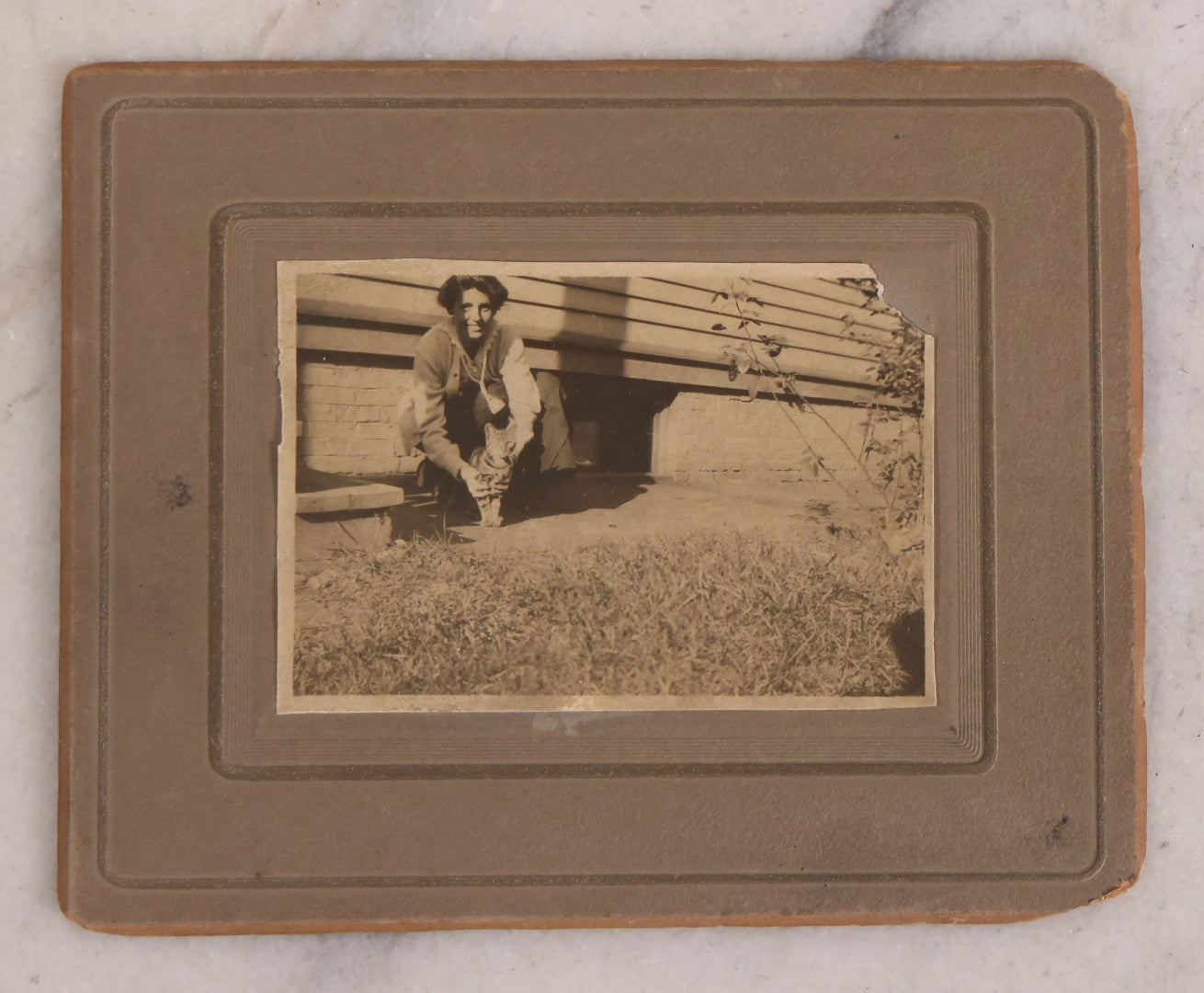 Lot 187 - Grouping Of 13 Pieces Miscellaneous Antique And Vintage Cat Ephemera Including Postcards, Mounted Photographs, And Snapshots