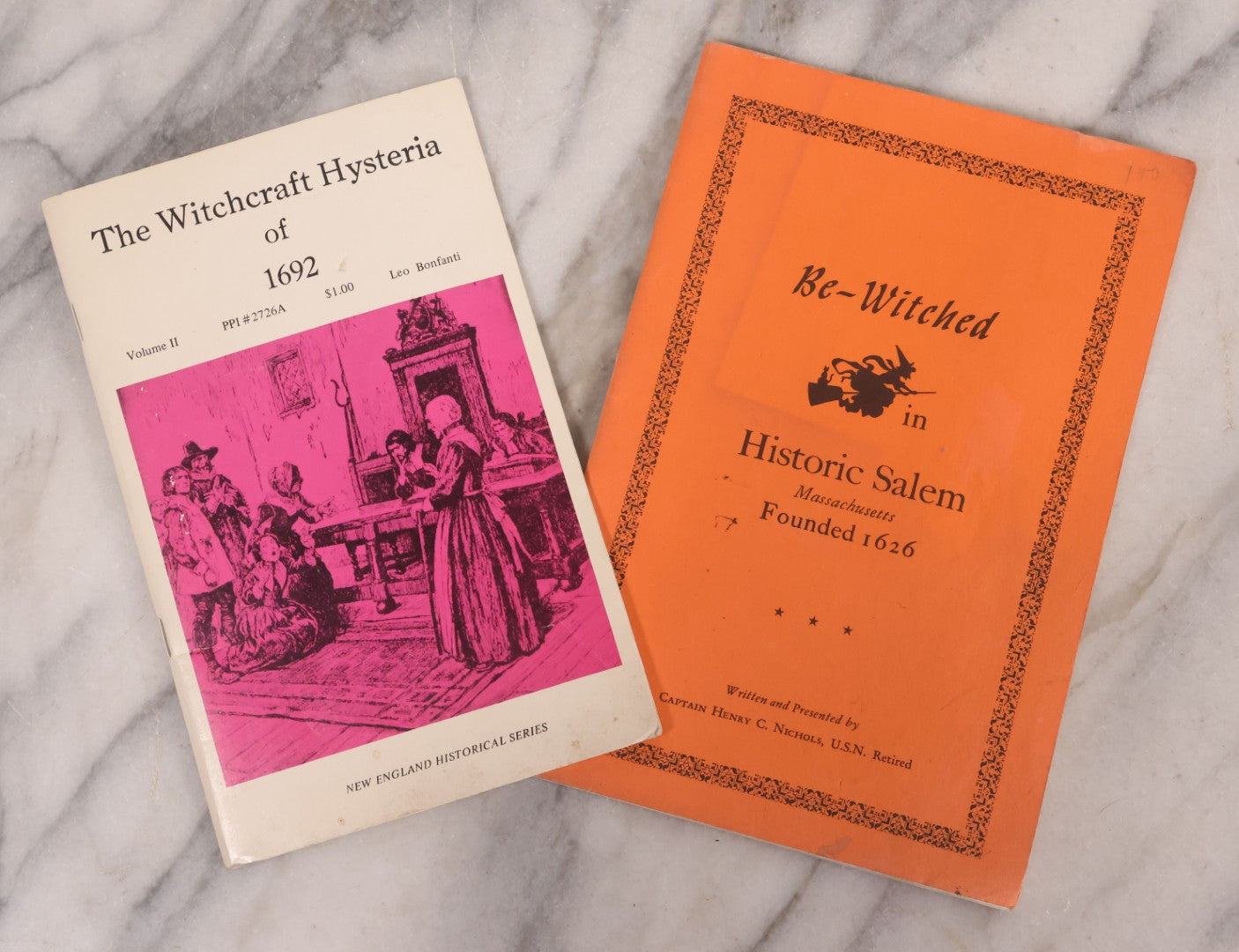 Lot 192 - Pair Of Vintage Witchcraft Booklets Including "The Witchcraft Hysteria Of 1692" By Leo Bonfanti And "Be-Witched In Historic Salem" By Captain Henry C. Nichols