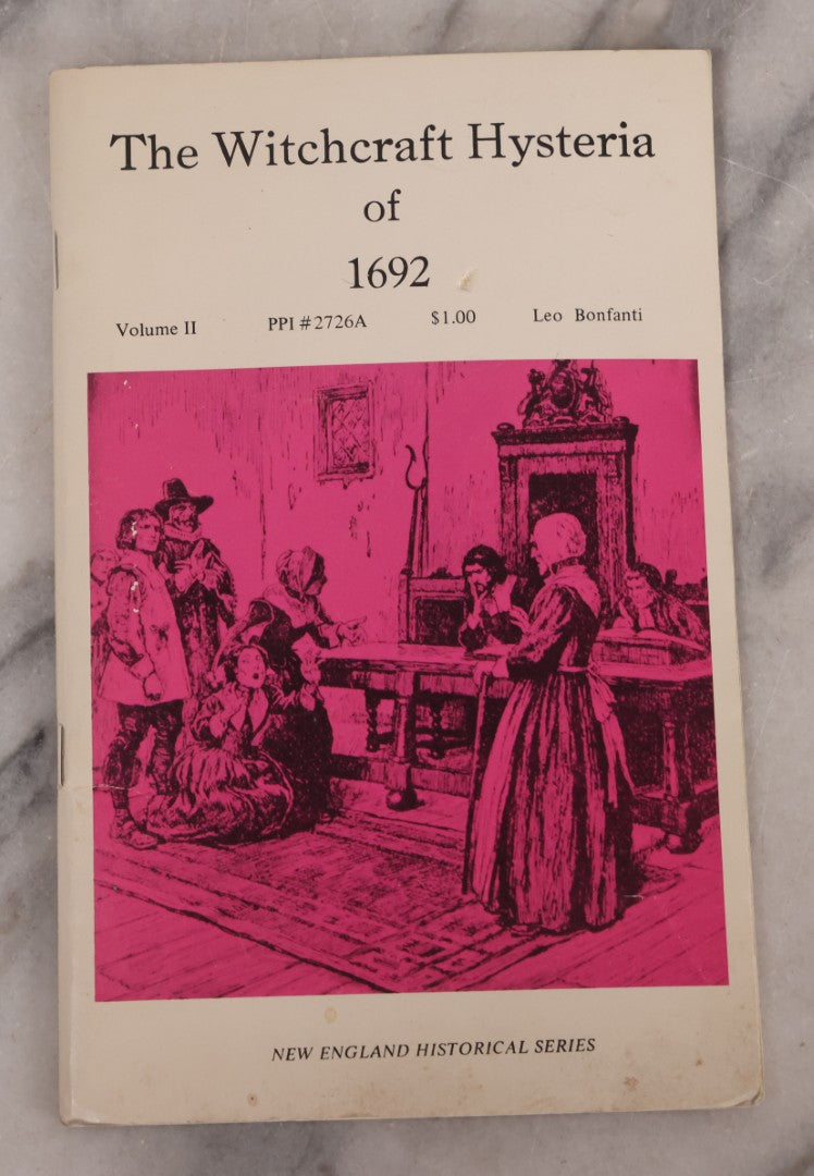 Lot 192 - Pair Of Vintage Witchcraft Booklets Including "The Witchcraft Hysteria Of 1692" By Leo Bonfanti And "Be-Witched In Historic Salem" By Captain Henry C. Nichols