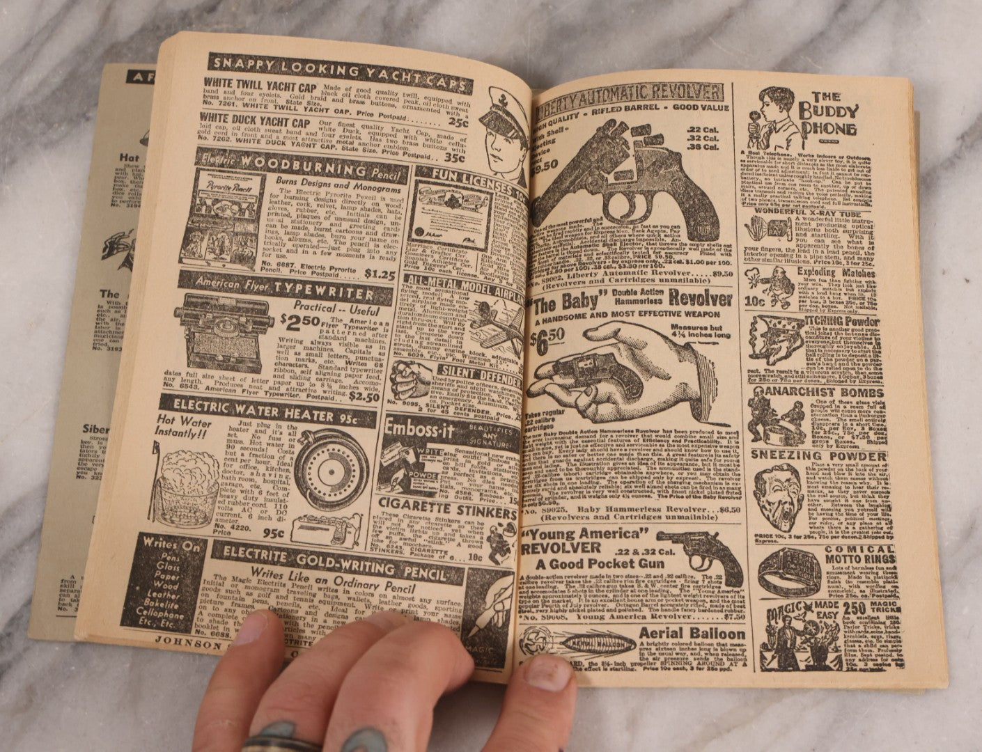 Lot 193 - Vintage "Learn How To Be A Handcuff King And Mystery Man" Magic Booklet Published By Johnson Smith & Company, Detroit, Michigan, Circa 1930