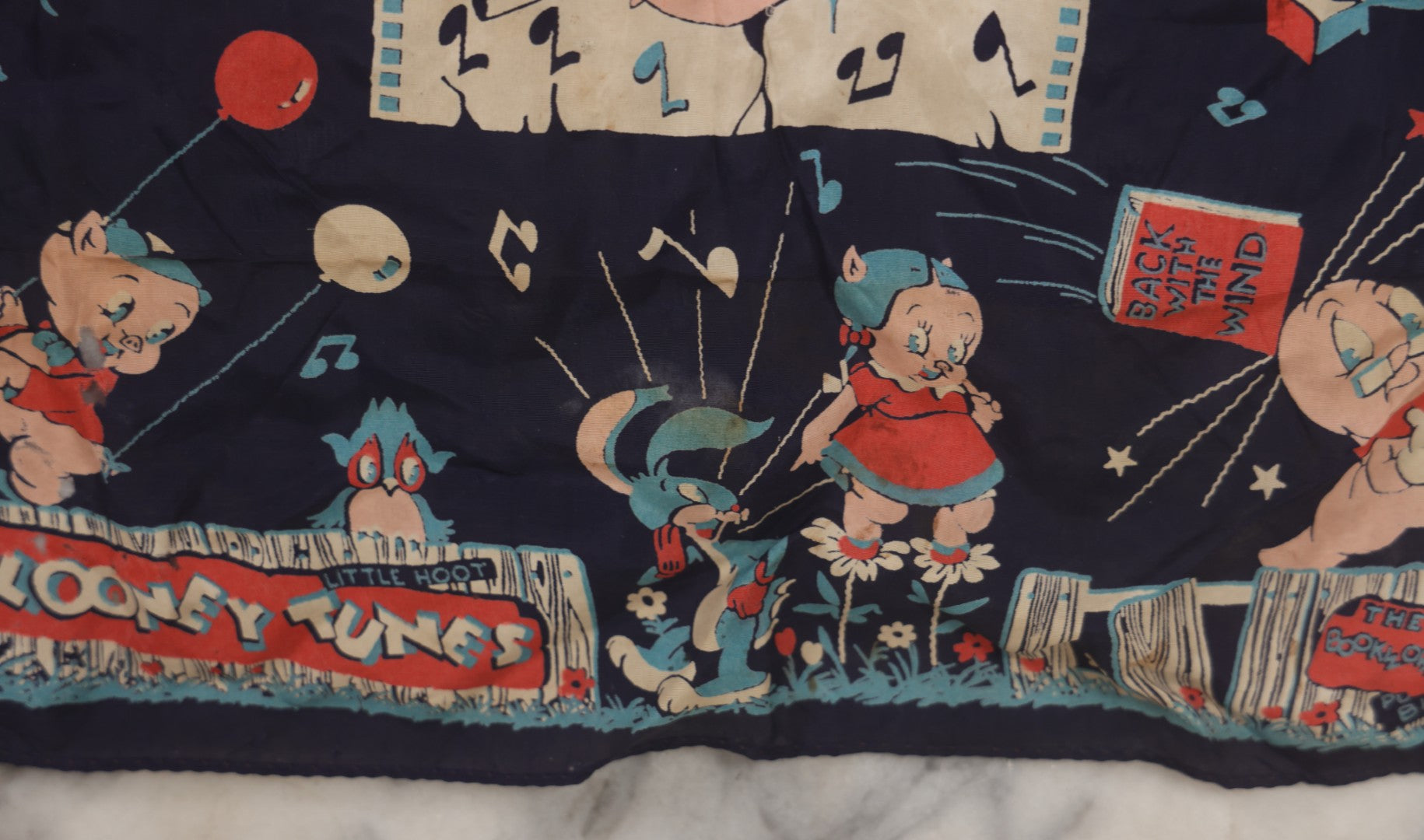 Lot 207 - Vintage Looney Tunes Porky Pig Fabric Bandana, Note Has Small Holes And Stains