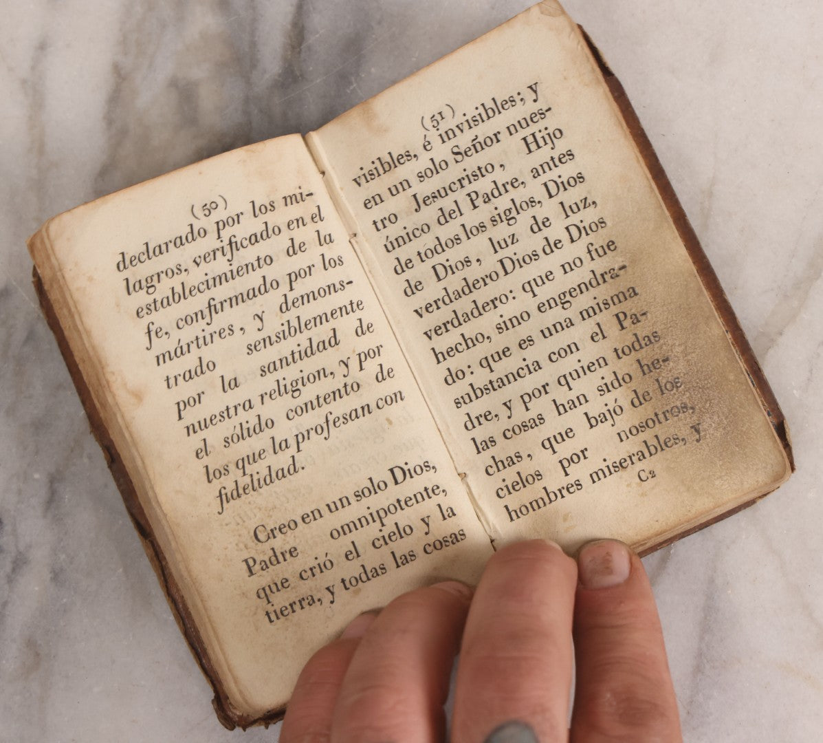 Lot 224 - "Oraciones Y Meditaciones Para El Santo Sacrificio De La Misa" ("Prayers And Meditations For The Holy Sacrifice Of The Mass") Antique Spanish Catholic Prayer Book Translated By Don Jose Antonio De La Valle, Published In Barcelona, 1823