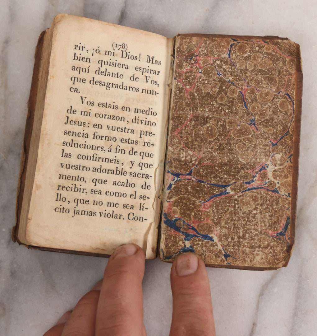 Lot 224 - "Oraciones Y Meditaciones Para El Santo Sacrificio De La Misa" ("Prayers And Meditations For The Holy Sacrifice Of The Mass") Antique Spanish Catholic Prayer Book Translated By Don Jose Antonio De La Valle, Published In Barcelona, 1823