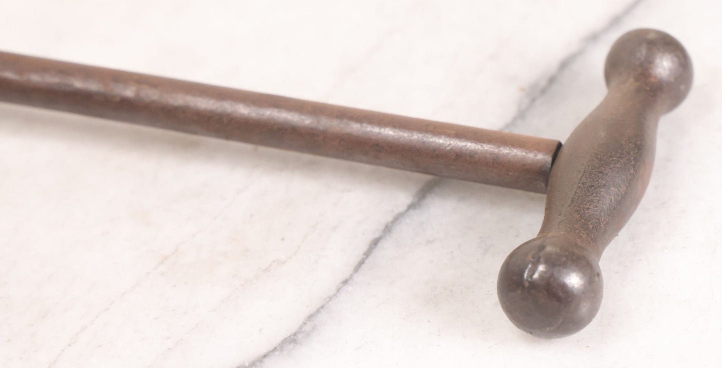 Lot 226 - Pair Of Vintage Wooden Shoe Stretchers With Adjustable Screw Mechanisms, 19-1/2" L And 13-1/4" L