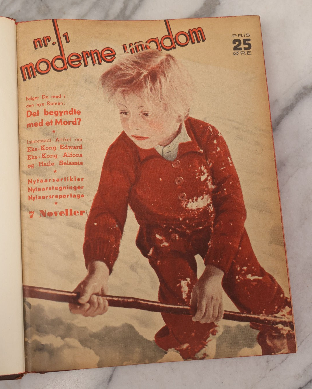 Lot 227 - Pair Of Vintage Danish Magazines "Moderne Ungdom" ("Modern Youth") Hardcover Compendium Volumes For 1936 And 1937