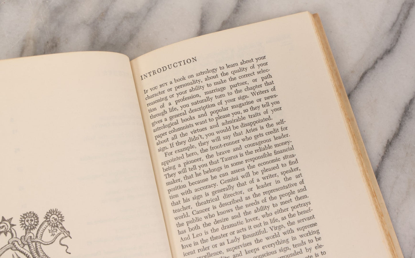 Lot 232 - "Sun-Sign Revelations" Vintage Astrology Book By Maria Elise Crummere, Published By The Viking Press, New York, 1974, With Dust Jacket