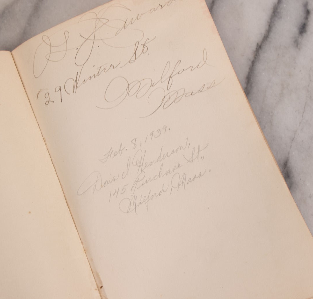 Lot 235 - "Elliman's Embrocation" Antique Veterinary First Aid Booklet For Horses, Dogs, Birds, Cattle, Published By Elliman, Sons & Co., Slough, England, 1902