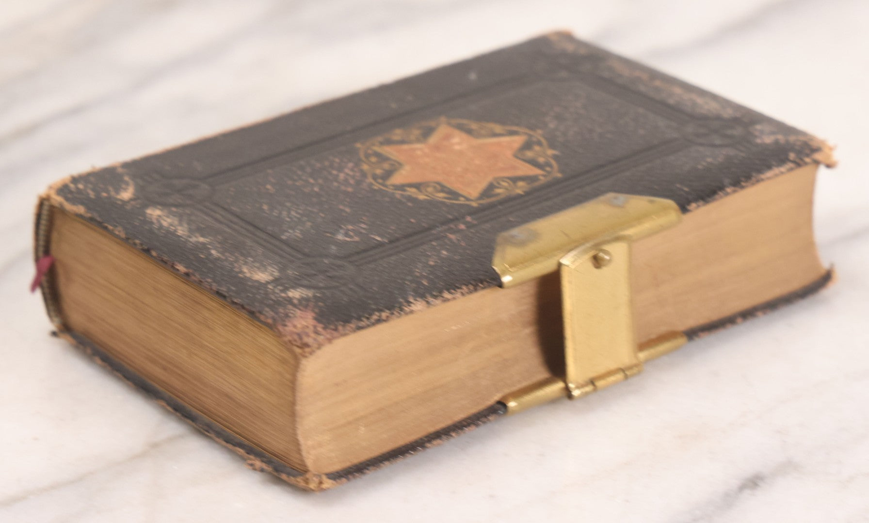 Lot 236 - "The Holy Bible" Antique Oxford University Press King James Bible, Published By Henry Frowde, Oxford University Press, Oxford, England, With Star Emblem On Cover And Brass Clasp Closure