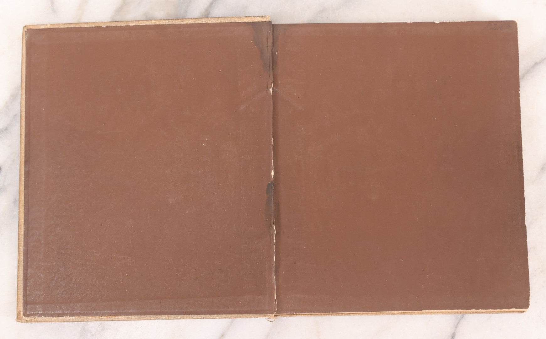 Lot 238 - "Harvard And Its Surroundings" Antique Illustrated Harvard College, Cambridge, Massachusetts Book By Moses King, Copiously Illustrated With Albertypes And Engravings, 1882