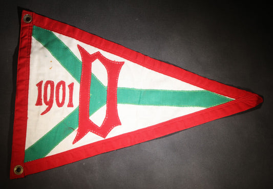 Lot 101 - Vintage Yacht Club Burgee Pennant, Red, White, And Green With "D" Monogram And "1901," Grommeted Hoist