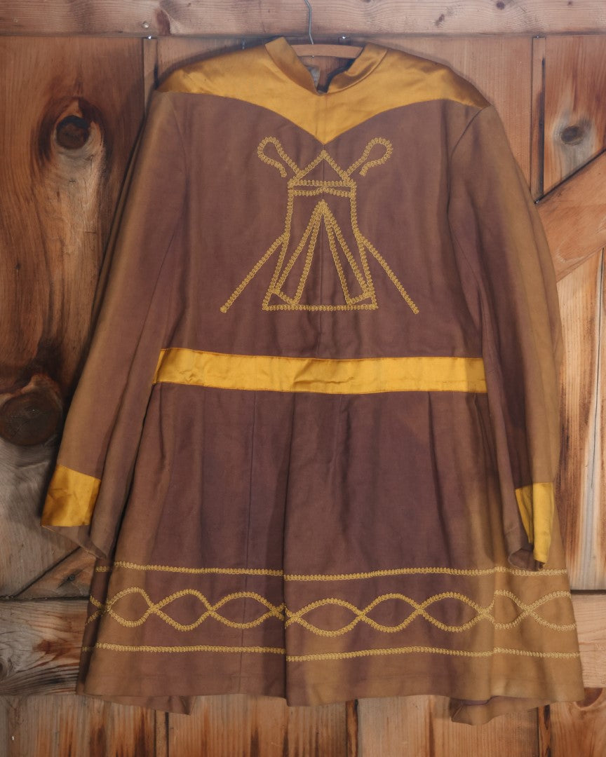 Antique Fraternal Theatrical "Guard Of Tent" Costume, Medieval Knight, Brown With Yellow Stitching, By The C.E. Ward Company, New London, Ohio, Uniform And Lodge Goods, Button Enclosure On Back