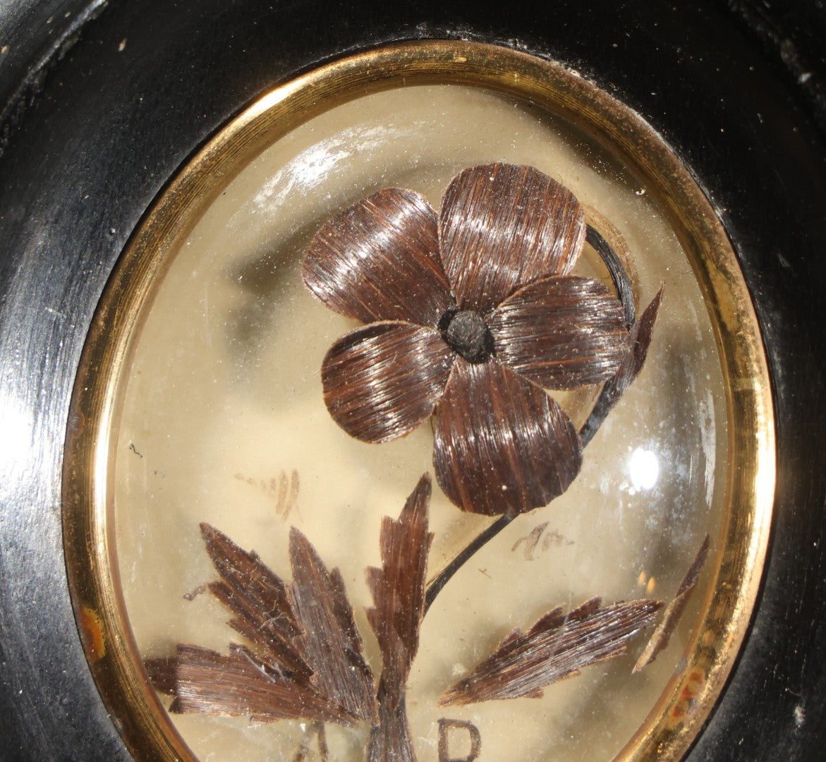 Antique French Hair Work Keepsake Palette Under Convex Glass, Floral Motif with Initials "A R," Inscribed "Annee 1885" ("Year 1885") on Reverse