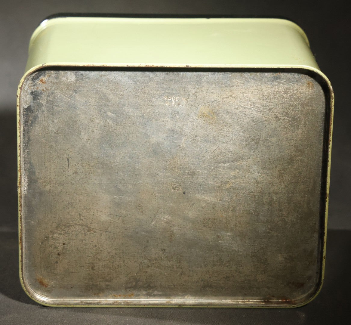 Pair of Vintage Midcentury Green and Chrome Tin Kitchen Canisters, "Tea" and "Coffee," with Recessed Plastic Lift Handles in Lids, 4-1/2" H Each