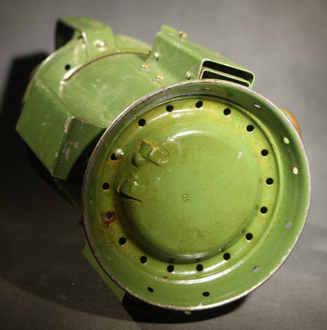 Vintage 1945 Three-Aspect Railway Signal Lamp by Eastgate & Son Limited, Birmingham, England, with Clear, Blue, and Red Lenses and Rotating Mechanism