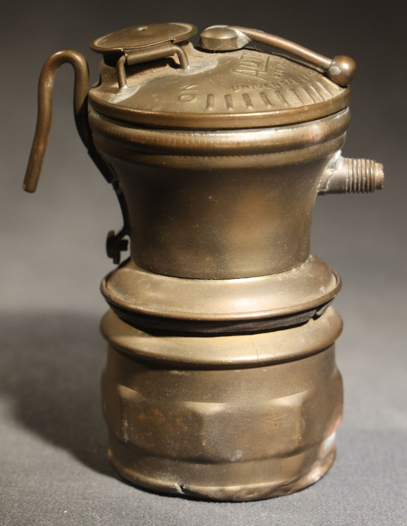 Antique Auto-Lite Brass Carbide Lamp, Patented, Manufactured by Universal Lamp Co., Made in U.S.A.