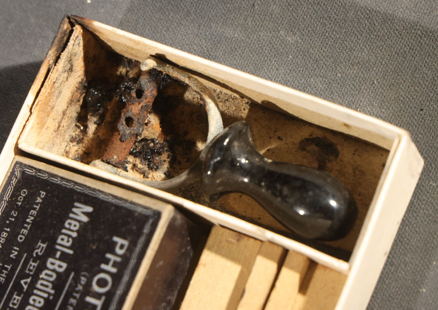 Antique "the Photoscript" Complete Printing Outfit for Titling and Numbering Photographic Negatives with Metal-Bodied Rubber Type, Patented 1884-1885, in Original Box