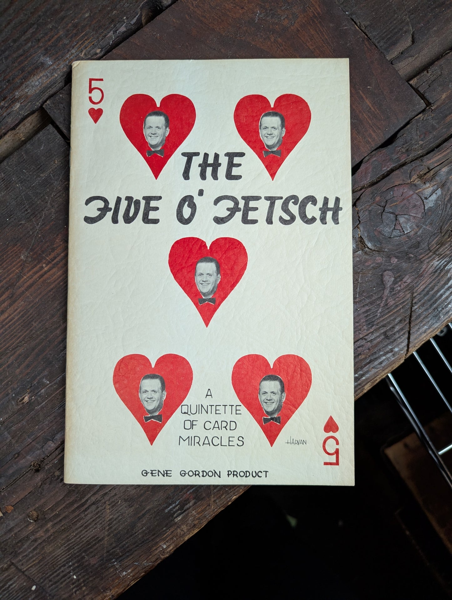 Lot 103 - Grouping Of Vintage Magic Ephemera Including Card Trick Booklets, Sleight Of Hand Booklet, Etc. 8+ Pieces