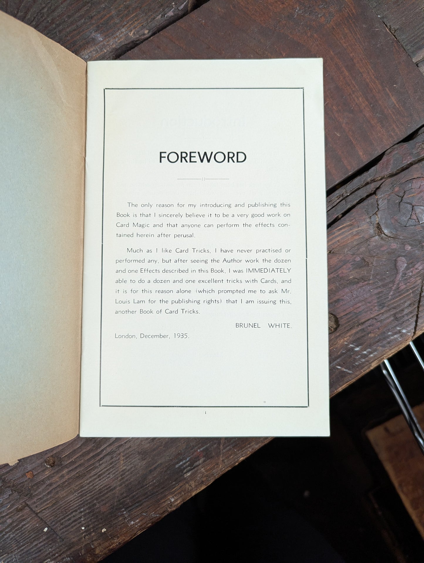 Lot 103 - Grouping Of Vintage Magic Ephemera Including Card Trick Booklets, Sleight Of Hand Booklet, Etc. 8+ Pieces