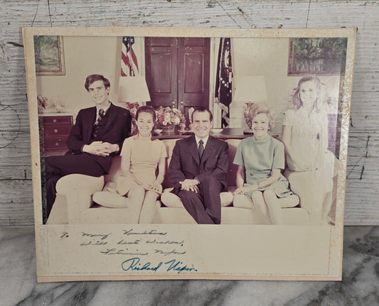 Lot 092 - Vintage Photograph Of The Nixon Family, Signed And Inscribed By Patricia And Richard Nixon (Unframed)