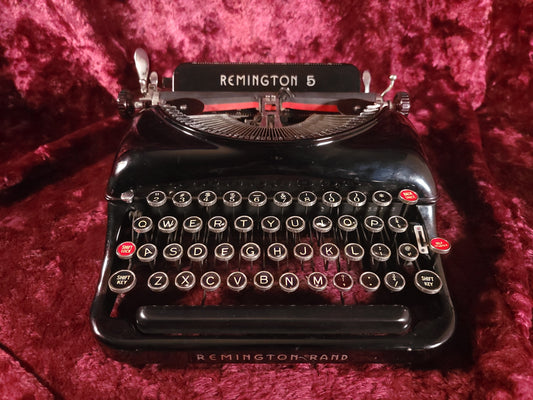 Remington Rand Remington #5 Streamliner Manual Portable Typewriter with Case, 1940