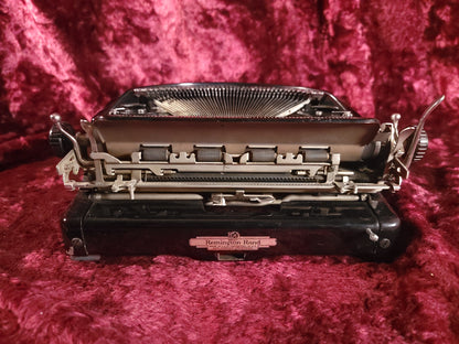 Remington Rand Remington #5 Streamliner Manual Portable Typewriter with Case, 1940
