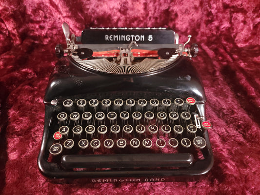 Remington Rand Remington #5 Streamliner Manual Portable Typewriter, 1940