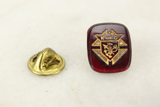 Bakelite Knights of Columbus Lapel Pin