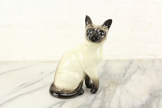 Beswick Porcelain Siamese Cat Statue 1882, Made in England, 9"