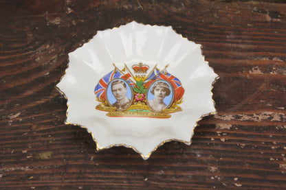 Bone China King George VI Coronation Commemorative Dish by Aynsley, England, 1937