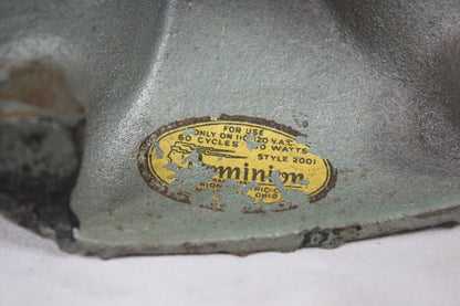 Dominion Brand Vintage Desk Fan with Art Deco Cast Iron Base