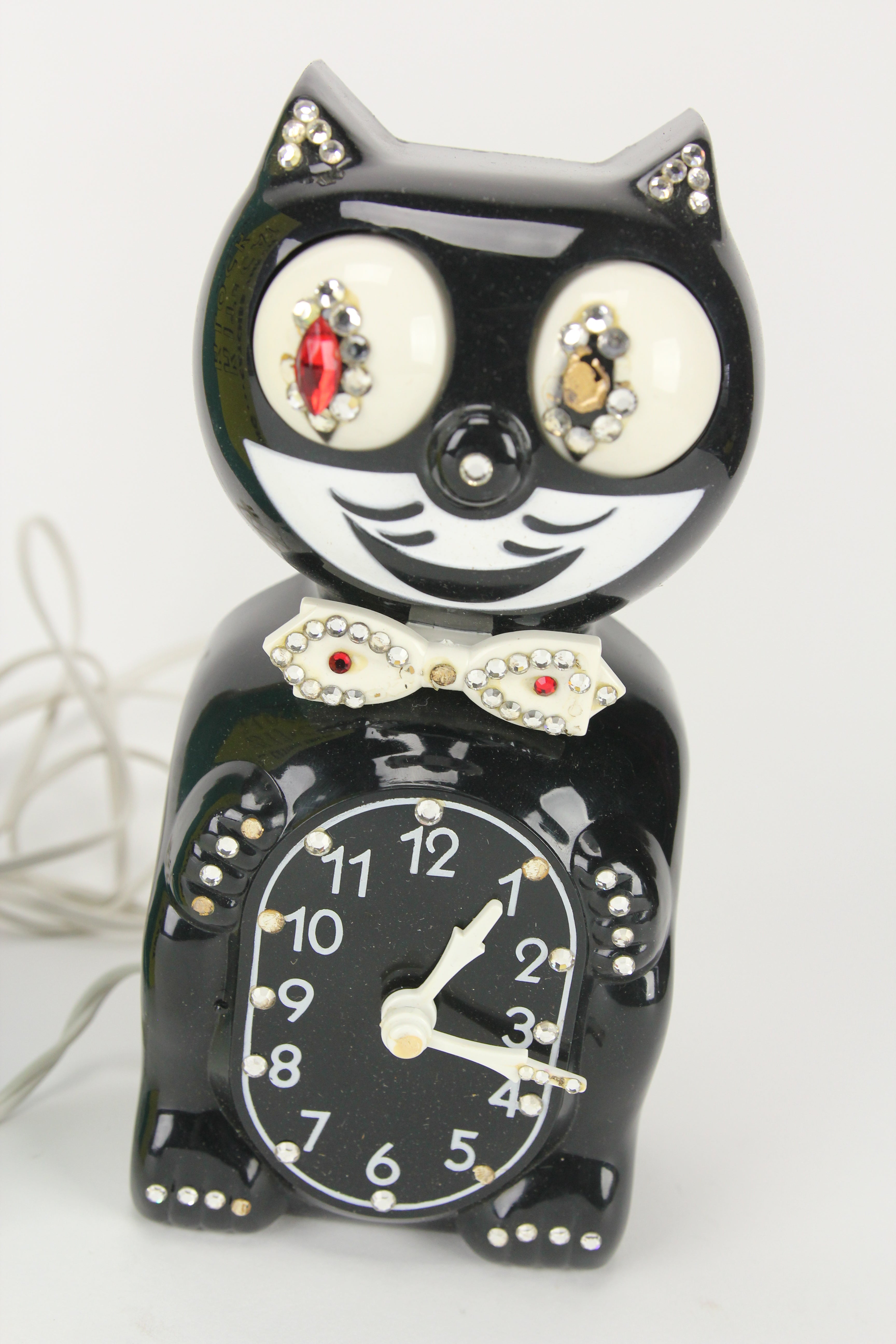 Animated Vintage Jeweled Kit Cat Clock in Original Box (Nonfunctioning)