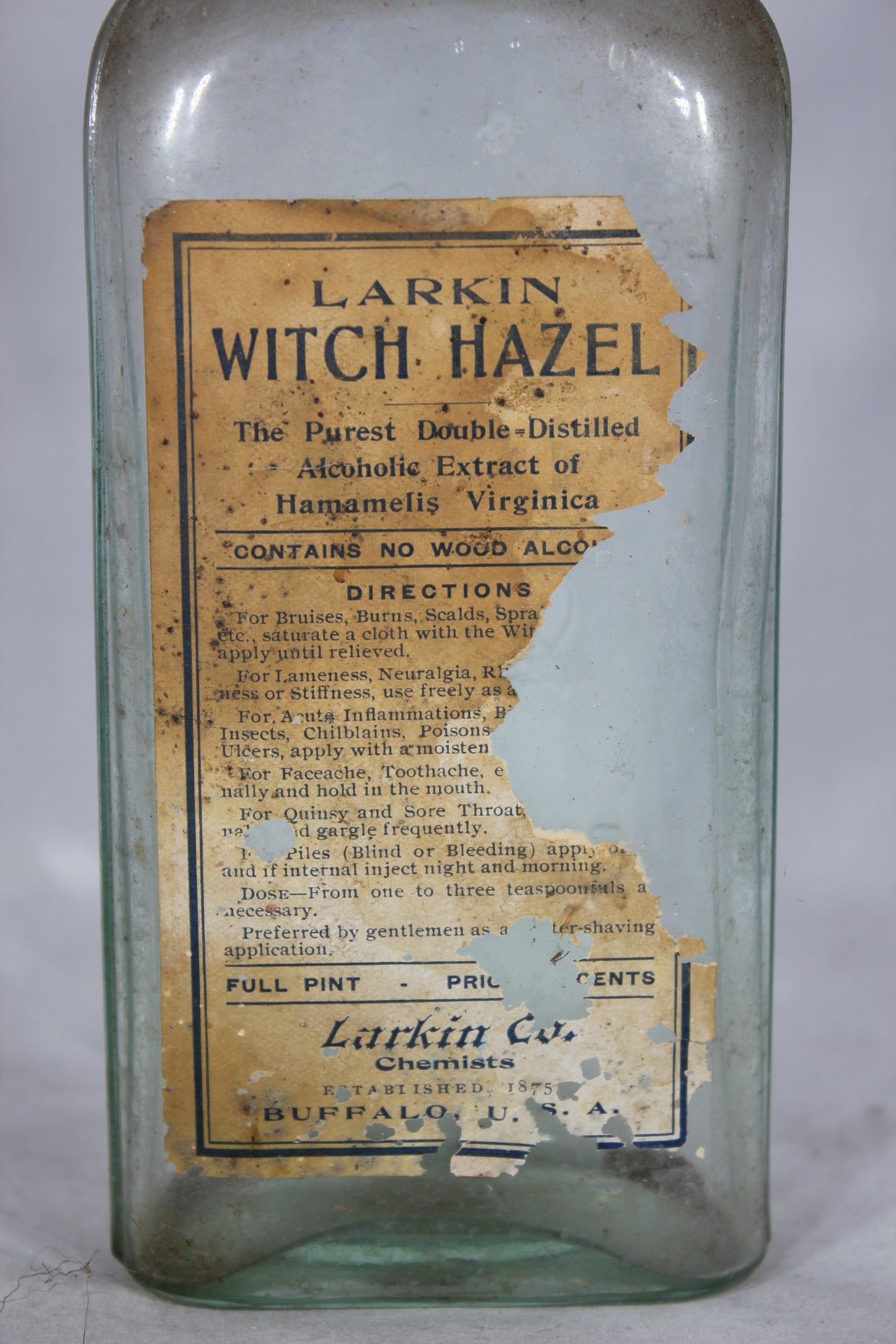 Larkin Soap Company Witch Hazel Glass Apothecary Pint Bottle