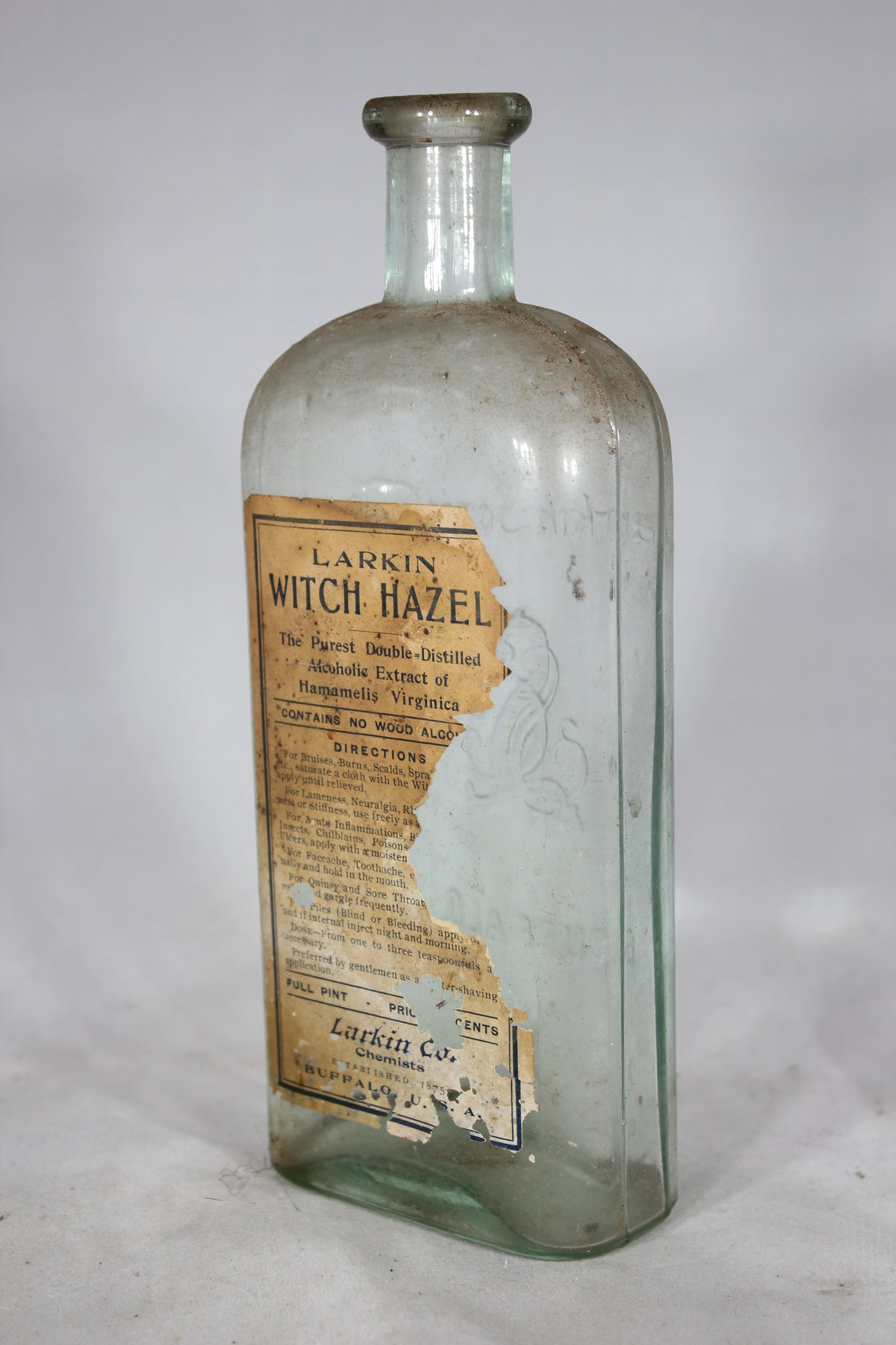 Larkin Soap Company Witch Hazel Glass Apothecary Pint Bottle