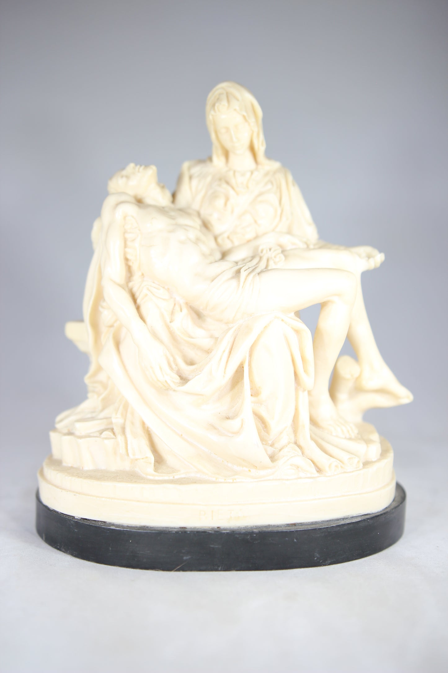 Heavy "Pieta" by A. Santini Sculpture Statue, Made in Italy