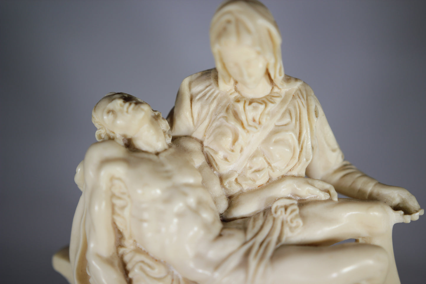 Heavy "Pieta" by A. Santini Sculpture Statue, Made in Italy