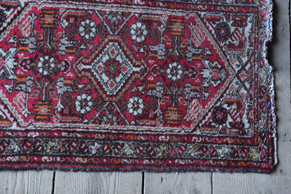 29" x 51" Vintage Handmade Rug