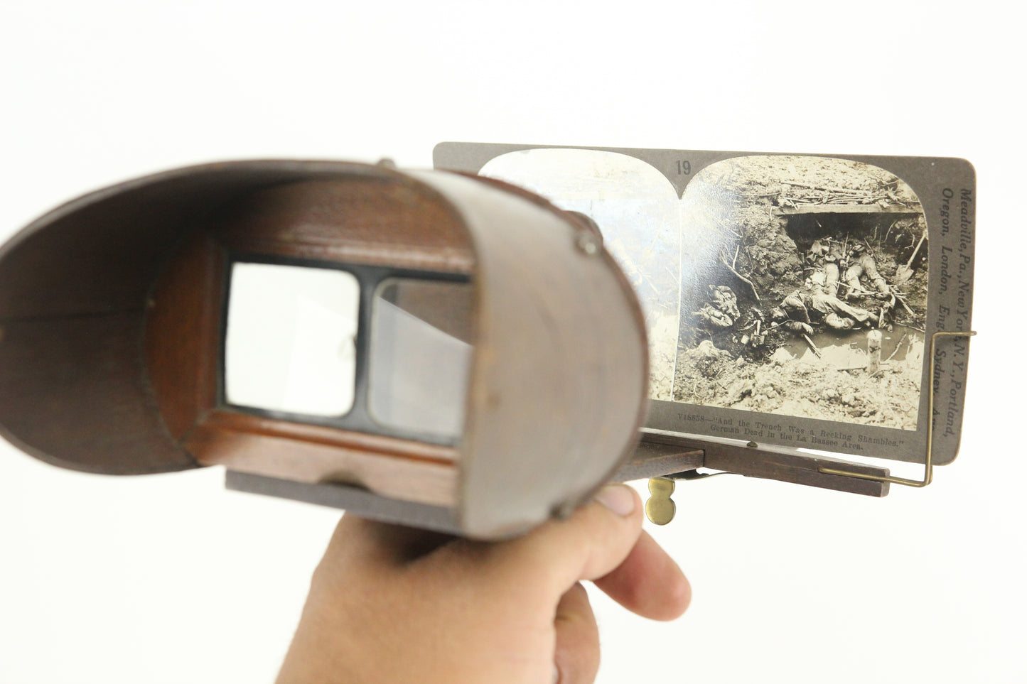 Stereoscope 3D Viewfinder Stereo Card Viewer by H. Ropes & Co., New York