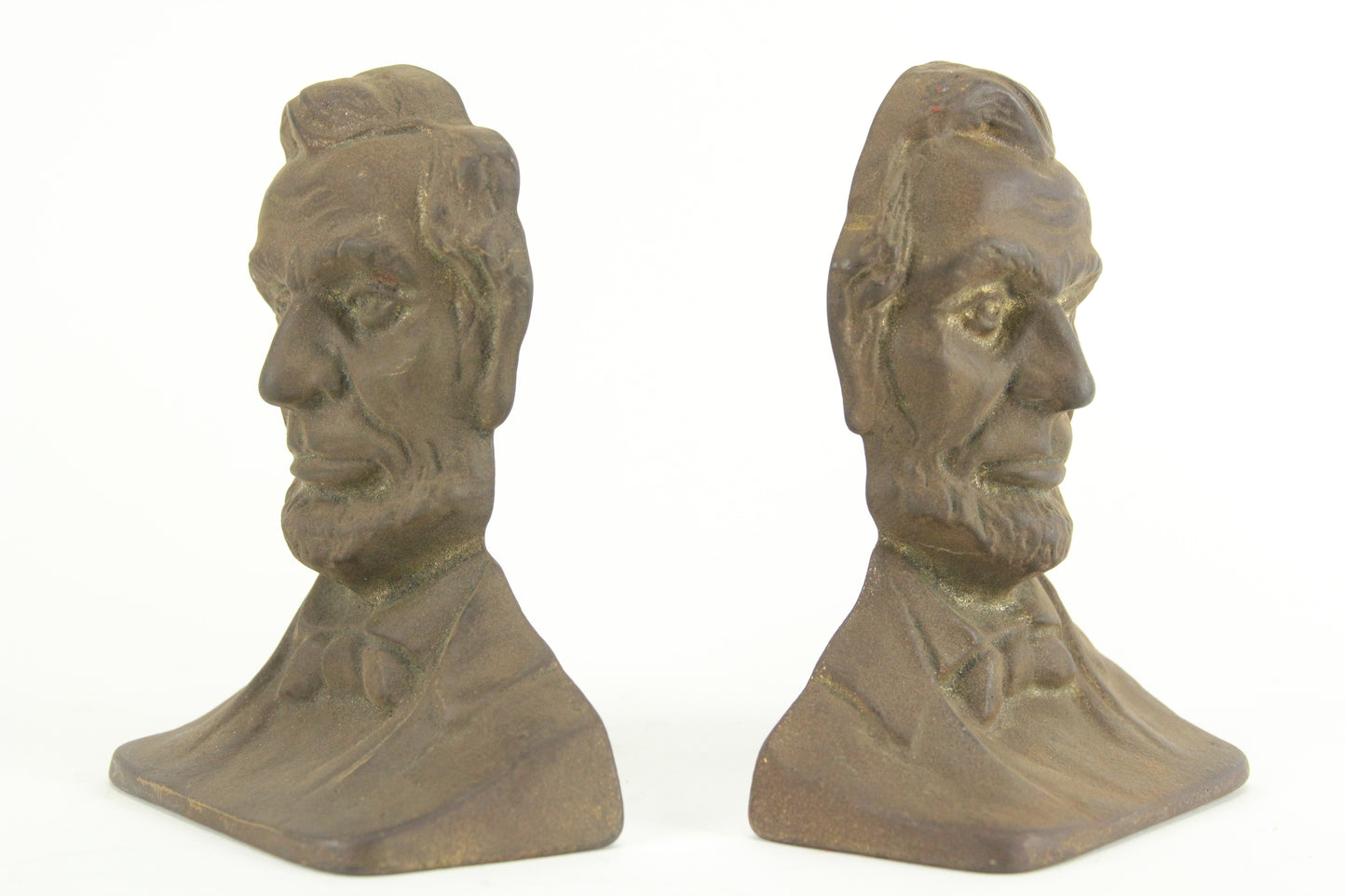 Front Facing President Abraham Lincoln Cast Iron Bookends, Pair, Copyright 1930